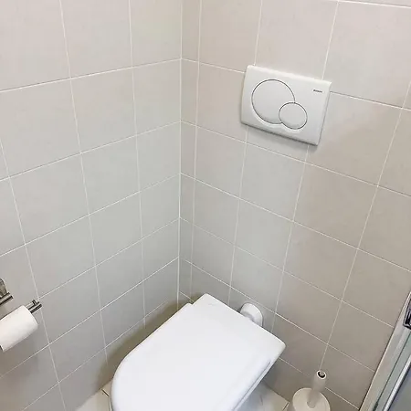 Appartement Gardéa – Eleganza Nel Cuore Di Garde